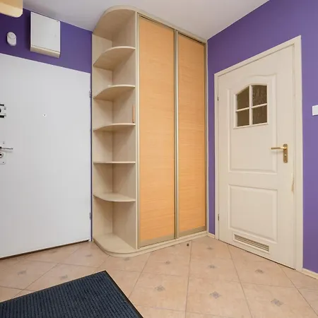 Apartment Stryjenskich Cozy With Balcony In Ursynow District By Renters *