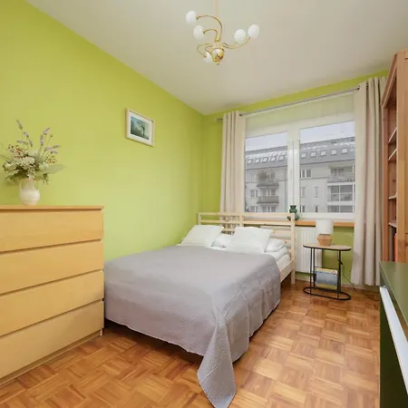 アパート Stryjenskich Cozy With Balcony In Ursynow District By Renters