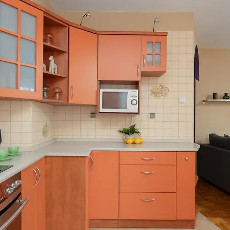 Stryjenskich Cozy With Balcony In Ursynow District By Renters Appartement