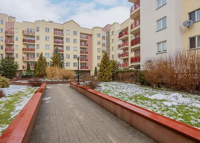Stryjenskich Cozy With Balcony In Ursynow District By Renters Διαμέρισμα *