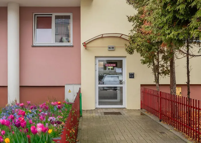 Διαμέρισμα Stryjenskich Cozy With Balcony In Ursynow District By Renters