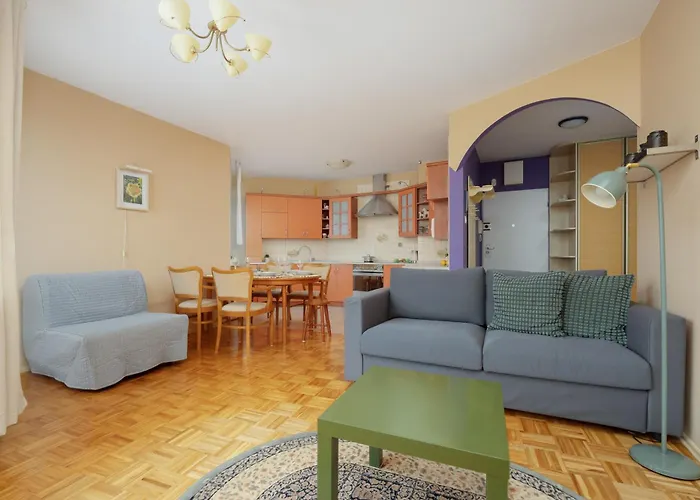 Stryjenskich Cozy With Balcony In Ursynow District By Renters Διαμέρισμα Βαρσοβία