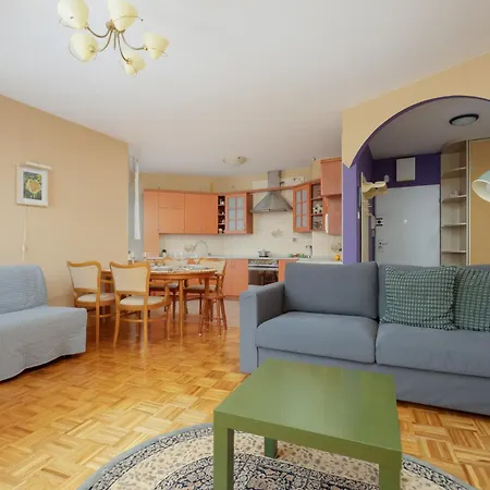 Stryjenskich Cozy With Balcony In Ursynow District By Renters 公寓 华沙